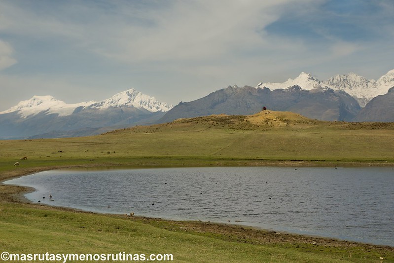 Huaraz. Laguna Wilcacocha. La vida andina en las montañas - Por el norte de PERÚ. De los glaciares a la selva (16)