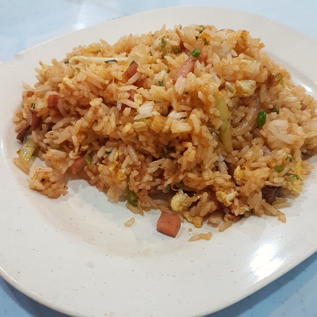 西炒饭 Western ham fried rice $7.80 @ 福满门 SS 18