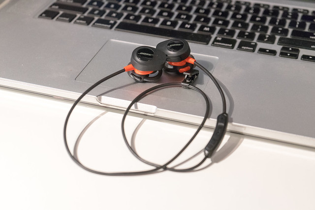 BOSE SoundSport Pulse wireless headphones-14.jpg
