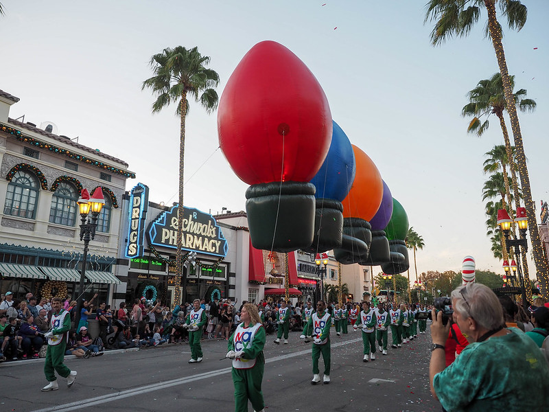 Macy's Holiday Parade at Universal Studios Orlando