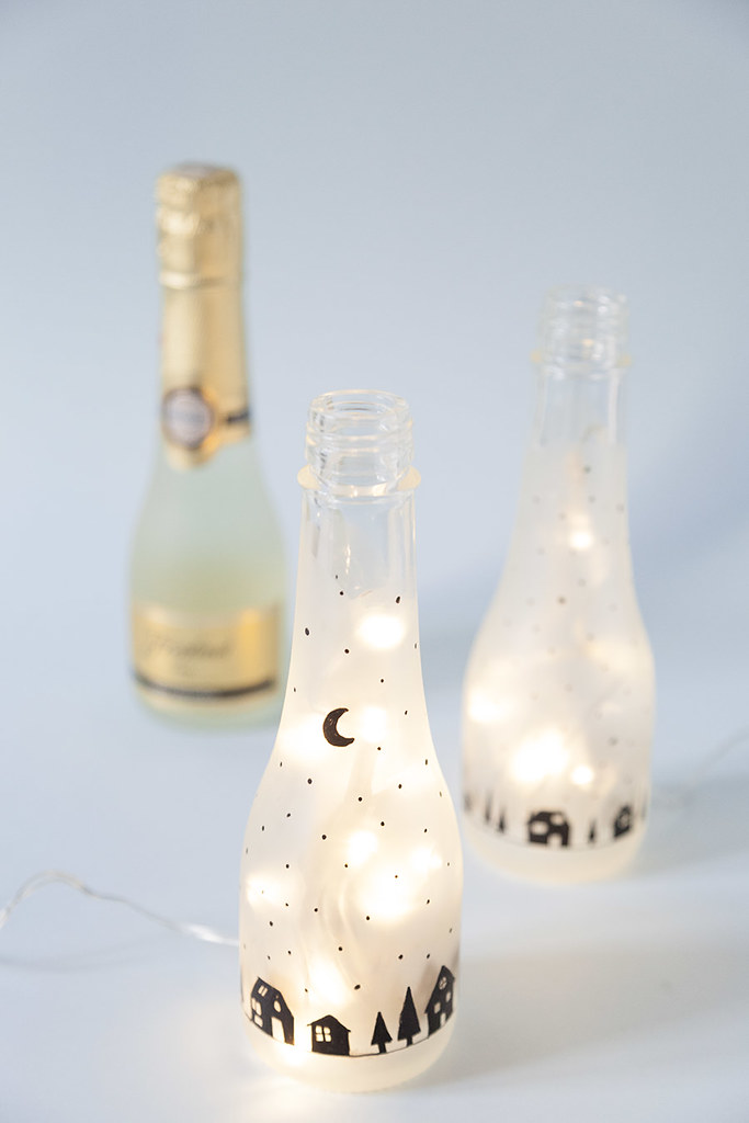 DIY Botella luminosa · DIY Light bottle · Fábrica de Imaginación · Tutorial in Spanish