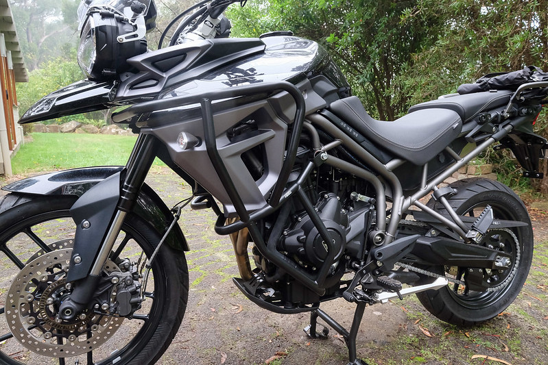 triumph tiger 800 xca crash bars