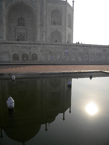reflecting pool of the Taj Mahal