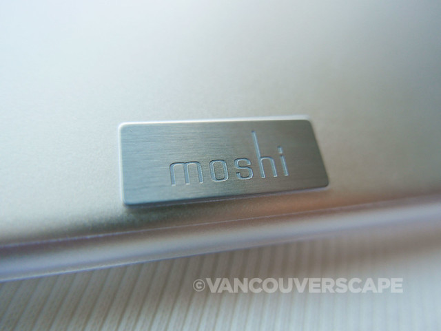 Moshi VersaCover-1
