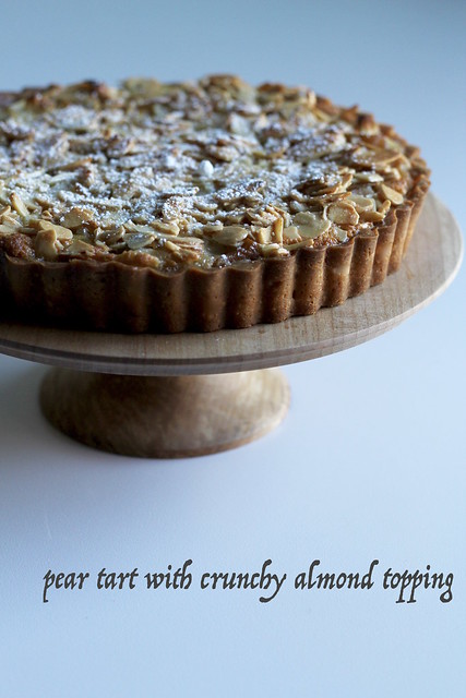pear tart with crunchy almond topping