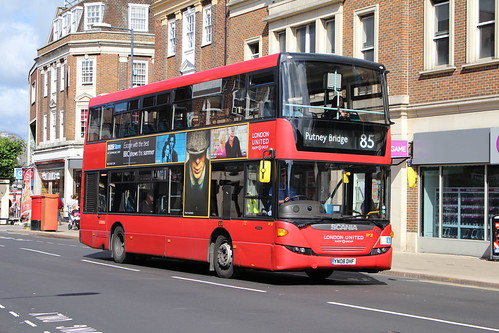 London United SP21 on Route 85, Kingston