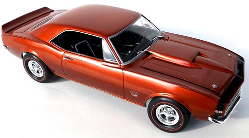 Generation 1966-1970 85-4377 Bausatz Kit 1/25 1/24 Monogram Modell Auto mit individiuellem Wunschkennzeichen Revell Chevrolet Camaro RS/SS 427 Rot Nickey 1