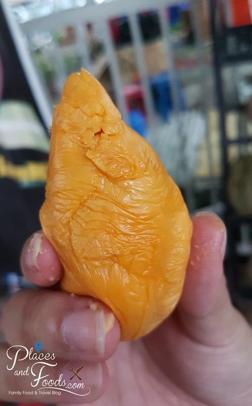 black thorn durian orange flesh