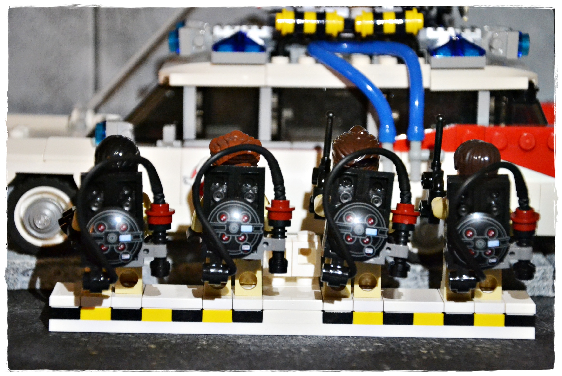 LEGO Ideas - Ghostbusters Ecto-1 set