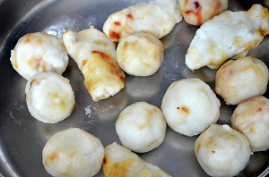 How to make kolukattai - Sweet beetroot modak - boiled kolukattai