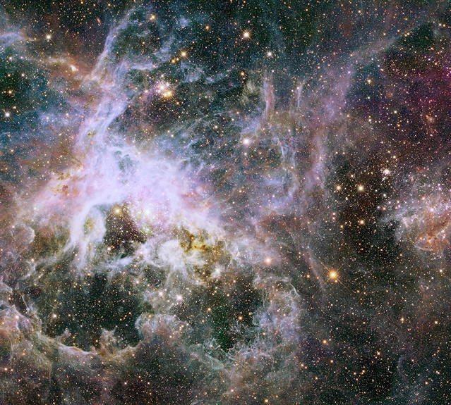 Star-forming Complex 30 Doradus from the Hubble Space Telescope