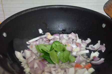 onion, curry leaves added