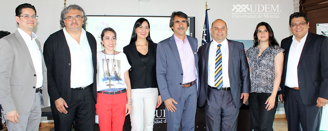 Udemorelia La Universidad de Morelia y el SMRYTV renovaron su convenio de colaboración