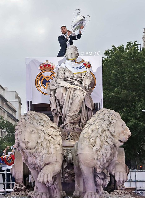 El Real Madrid celebra en la Cibeles la Champions League