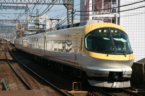 Kintetsu23000series(Renewed yellow) in Imazato.Sta, Osaka, Osaka, Japan /Sep 10, 2016