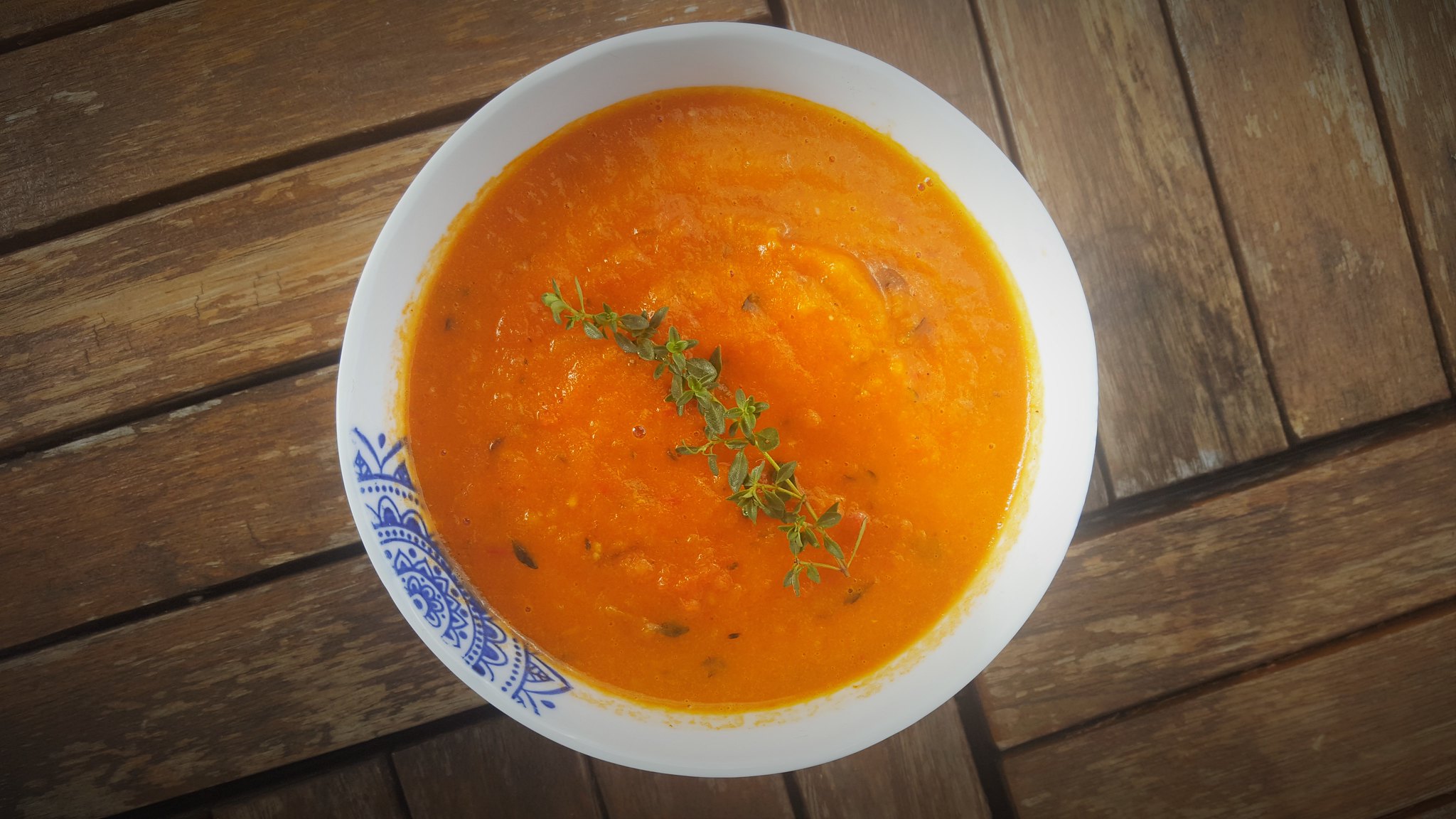 Recipe for homemade Roasted Tomato Soup