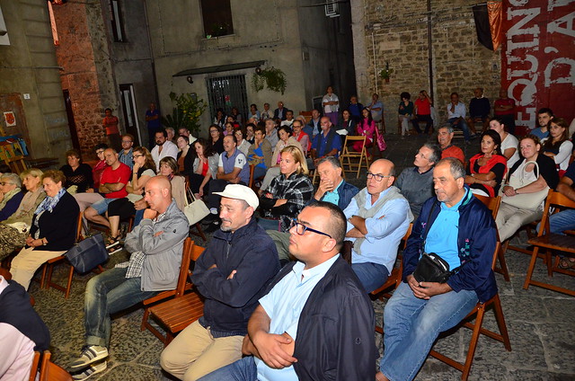 Alessandro Sorrentino, Tra i banchi di Scuola