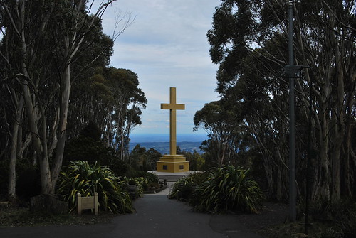 Mt Macedon War Memorial Cross