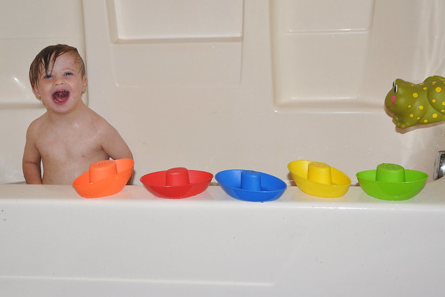 Nuby Stacking Bath Boats