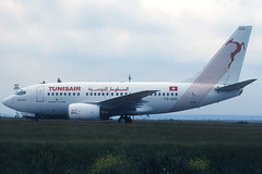 Tunisair B737-6H3 TS-IOQ CDG 17/06/2001