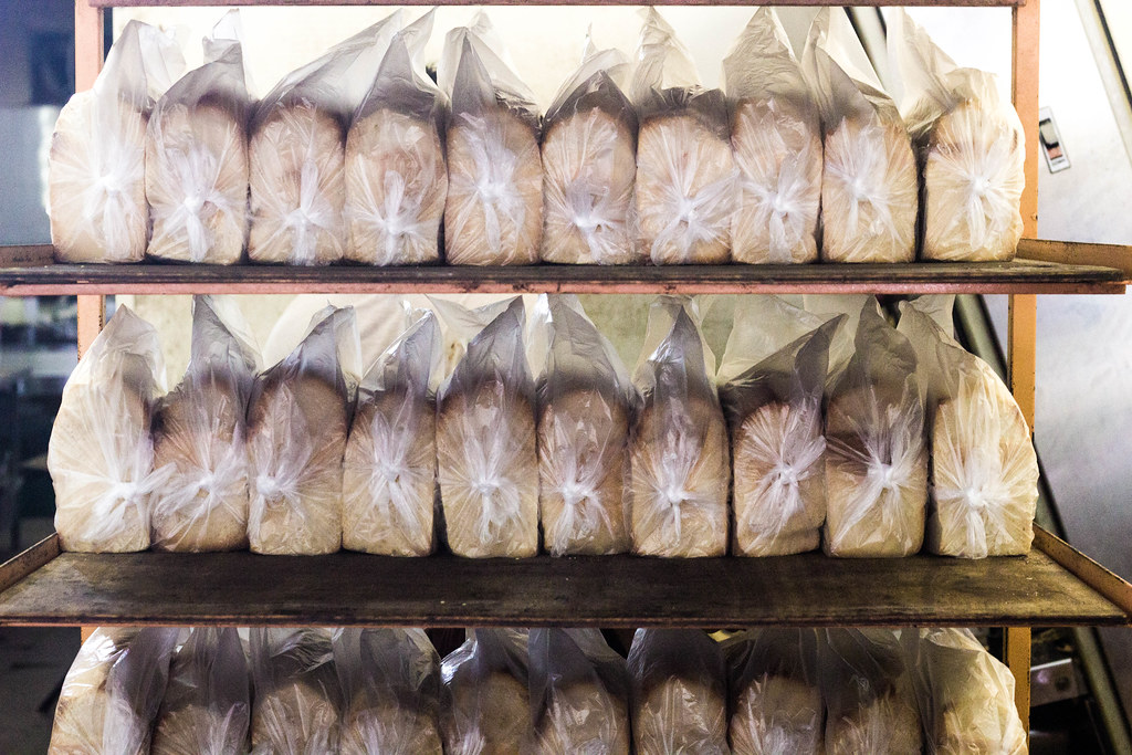 Tai Seng: Jie Bakery Fresh Bread