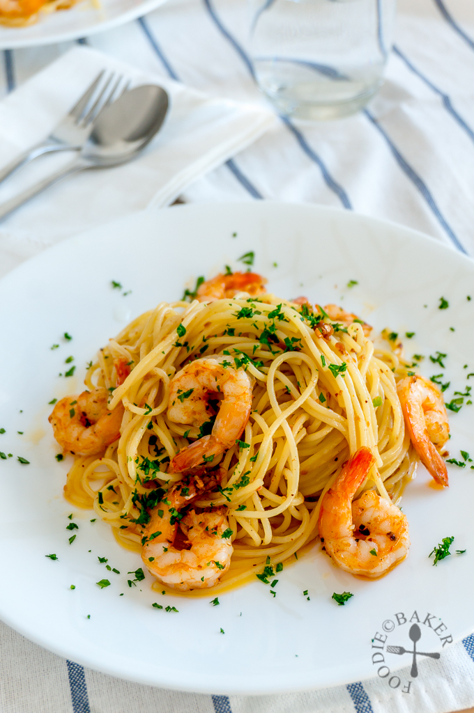 Spaghetti Aglio e Olio with Prawns/Shrimps