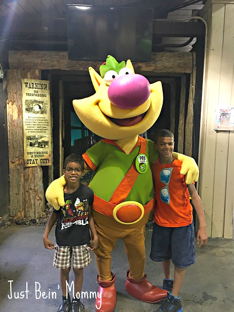 Nature Cat Meet and Greet at the Ohio State Fair! - Just Bein' Mommy